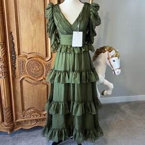 NWT Mac Duggal 2 Sample Elegant Olive Sage Green Ruffled Dress MIDI 68412